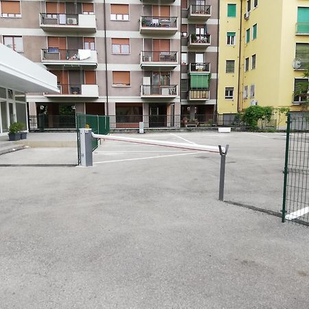 דירות ורונה Casa Farinati מראה חיצוני תמונה
